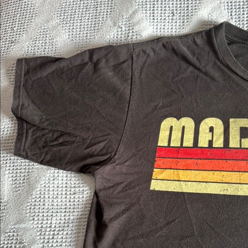 Madonna Black Graphic T-Shirt with Yellow and Red Design Size Large - Picture 5 of 10